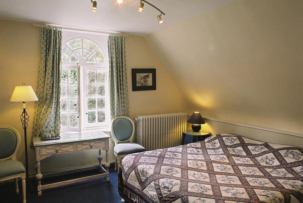 Hotel Egmond Bruggy Pokoj fotografie